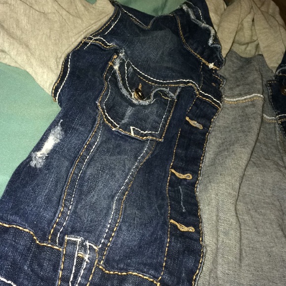 Jean jacket with grey sleeves and hoodie - Picture 4 of 5